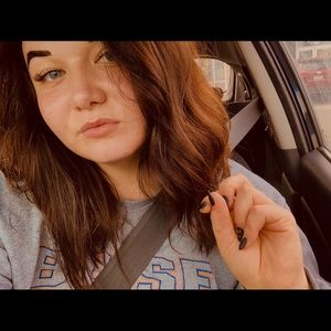 Meet your Posher, Alison